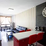 Vip Holidays & Center 2 Apartmán *