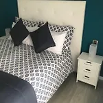 Vip Holidays & Center 2 Apartmán *