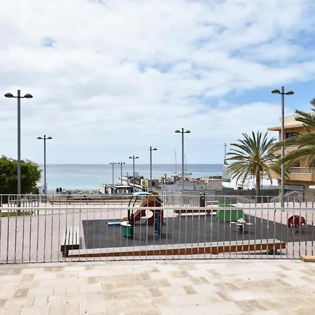 Vip Holidays & Center 2 Апартаменты