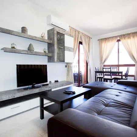 Апартаменты Vip Holidays & Center 2 Морро-дель-Хабле